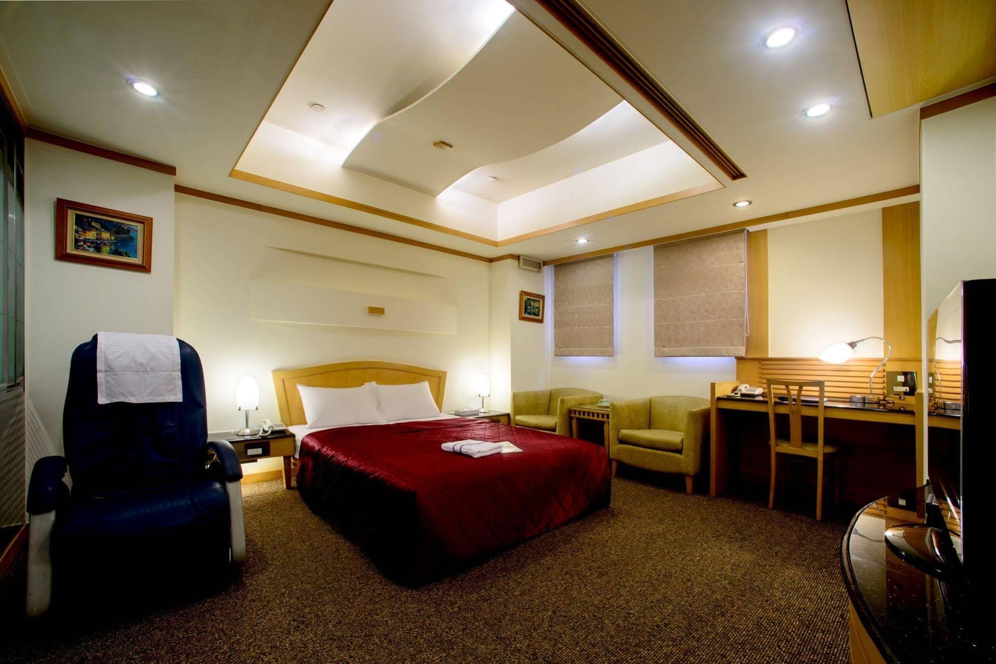 Kao Yuan Hotel - Zhong Zheng Taichung Exterior foto